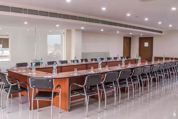 Top Hotel For Conferences In Dehradun: JSR Continental