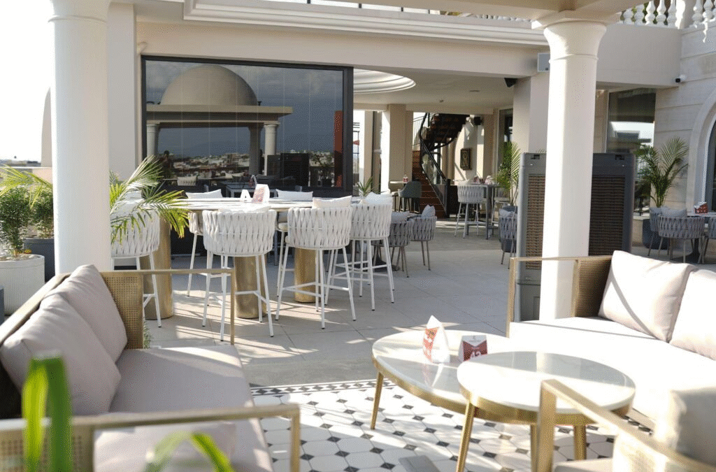 Best Hotel Dining in Dehradun: Crimson Curry at Hotel JSR Continental